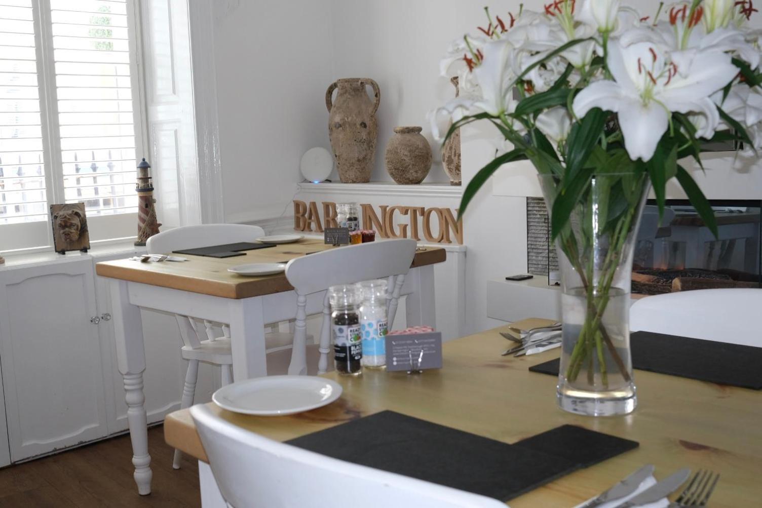 The Barrington Guesthouse Hotel سكرابورو المظهر الخارجي الصورة